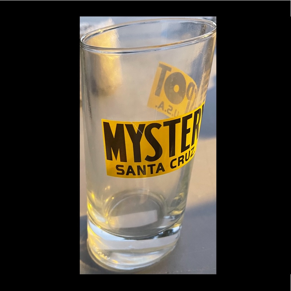 Glass cup